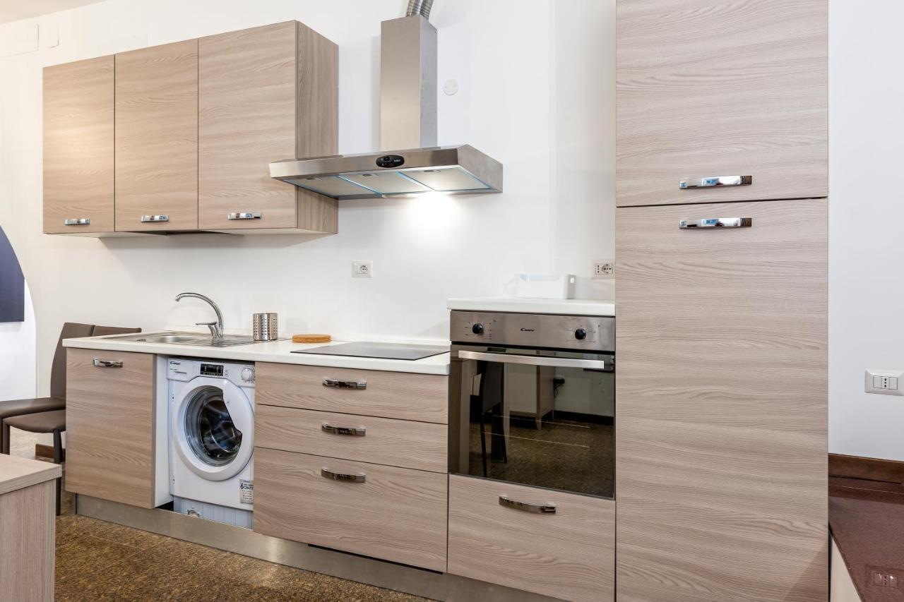 Tour De Rome Apartment ภายนอก รูปภาพ