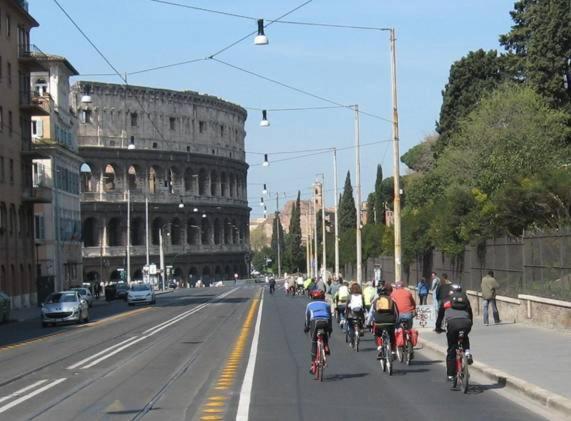Tour De Rome Apartment ภายนอก รูปภาพ