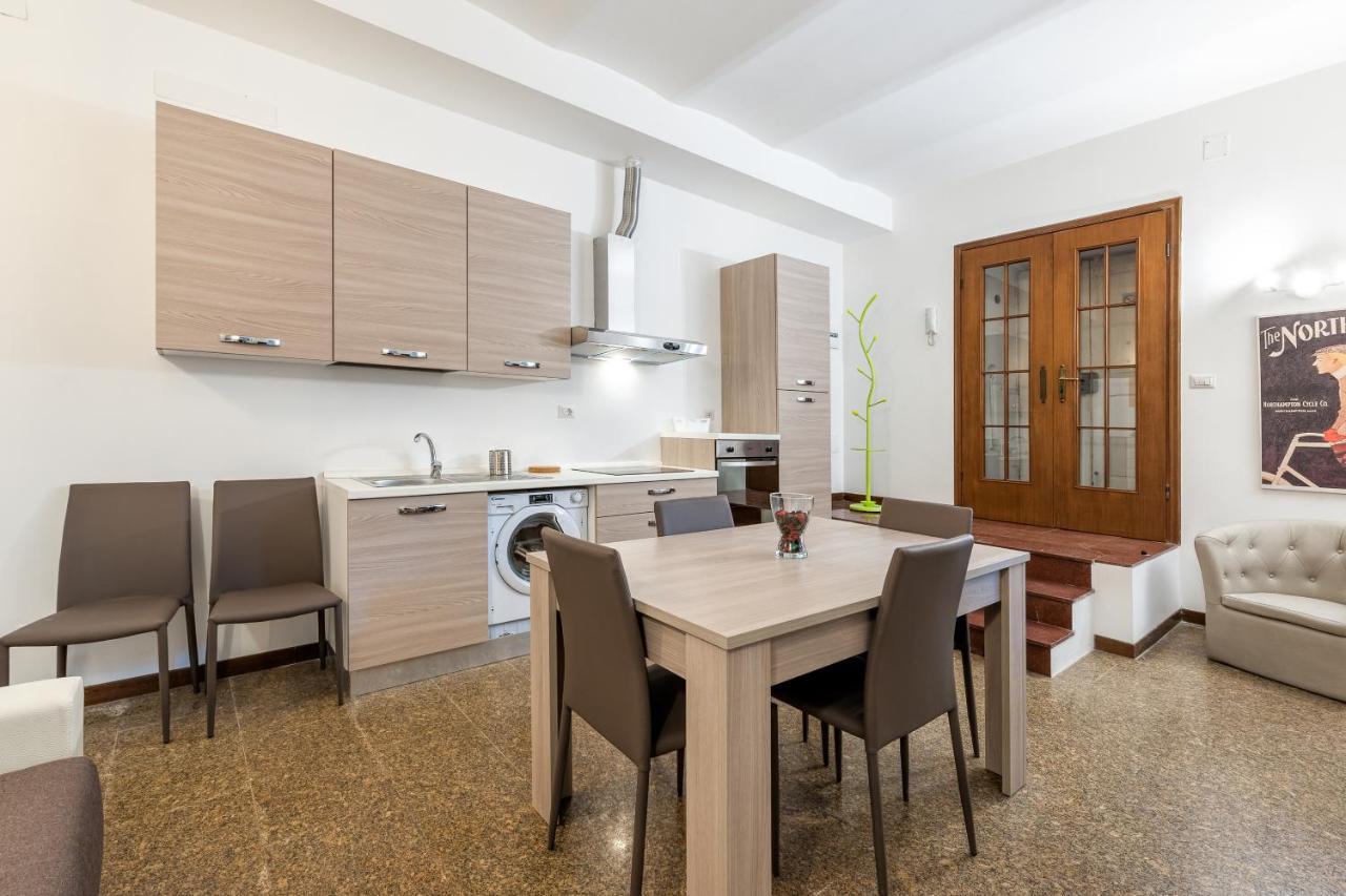 Tour De Rome Apartment ภายนอก รูปภาพ